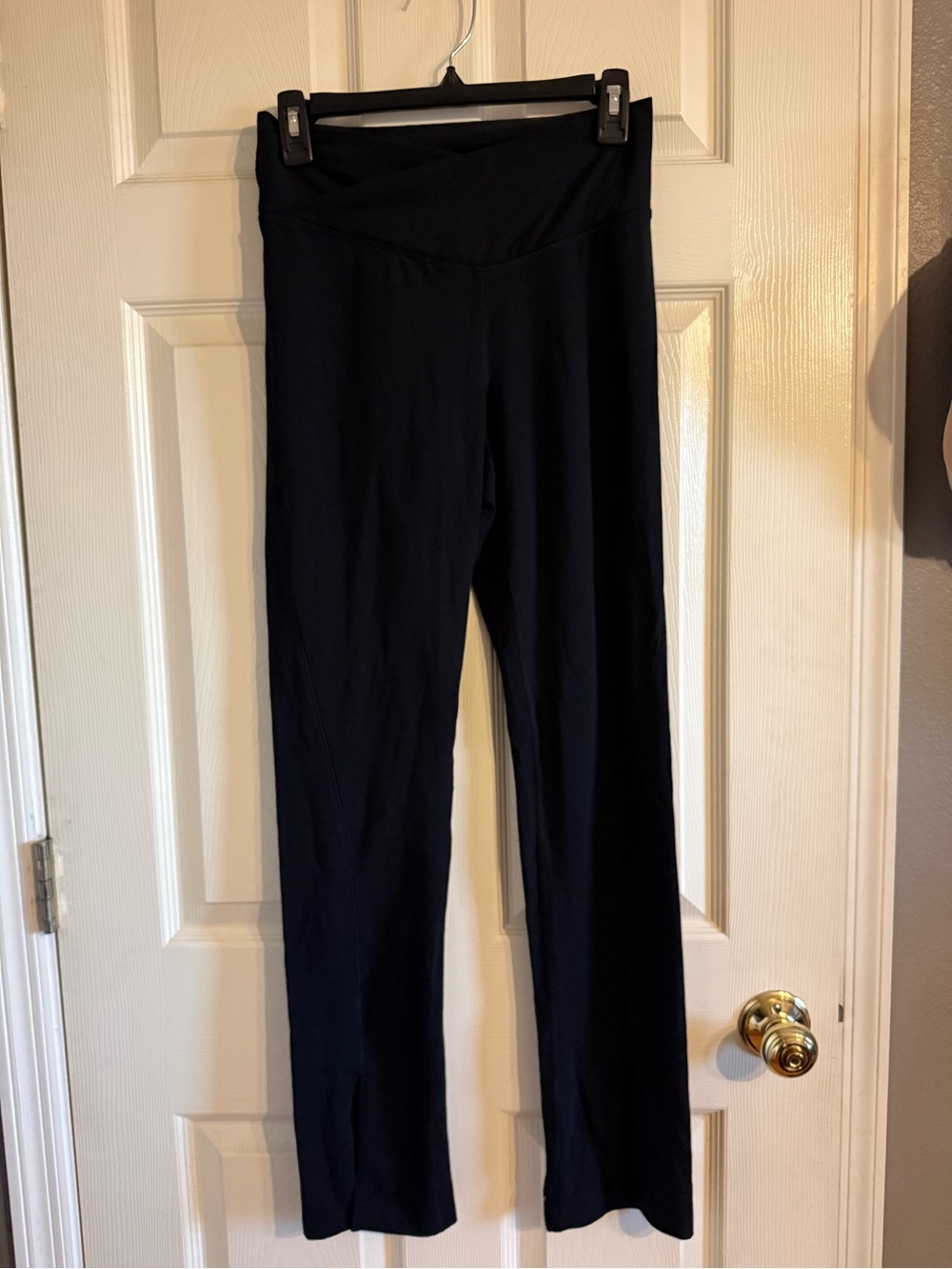 Old Navy active extra high rise black flare leggings